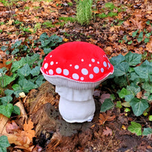 Load image into Gallery viewer, Amanita muscaria Classic Plushroom Large Edge Dots