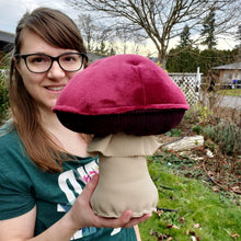 Load image into Gallery viewer, Wine Cap Plushroom scientific type