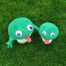 Load image into Gallery viewer, Toadstool Frog Plushroom Fantasy type