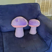 Load image into Gallery viewer, Wood Blewit Plushroom scientific type