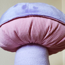 Load image into Gallery viewer, Wood Blewit Plushroom scientific type